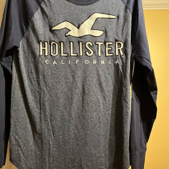 Holister like  new long sleeve T -shirt - Picture 2 of 4